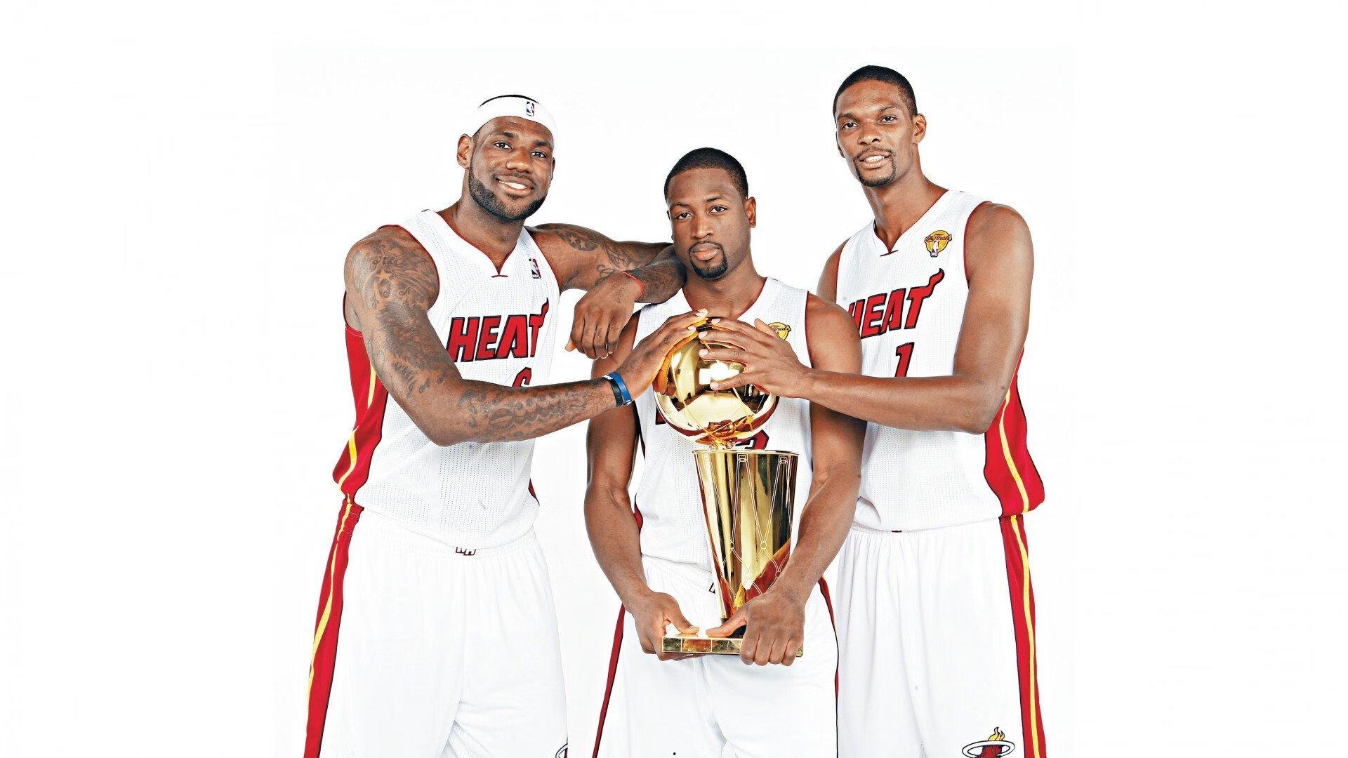 重磅交易遇冷,球星市场价值重估,多队坚守未来资产